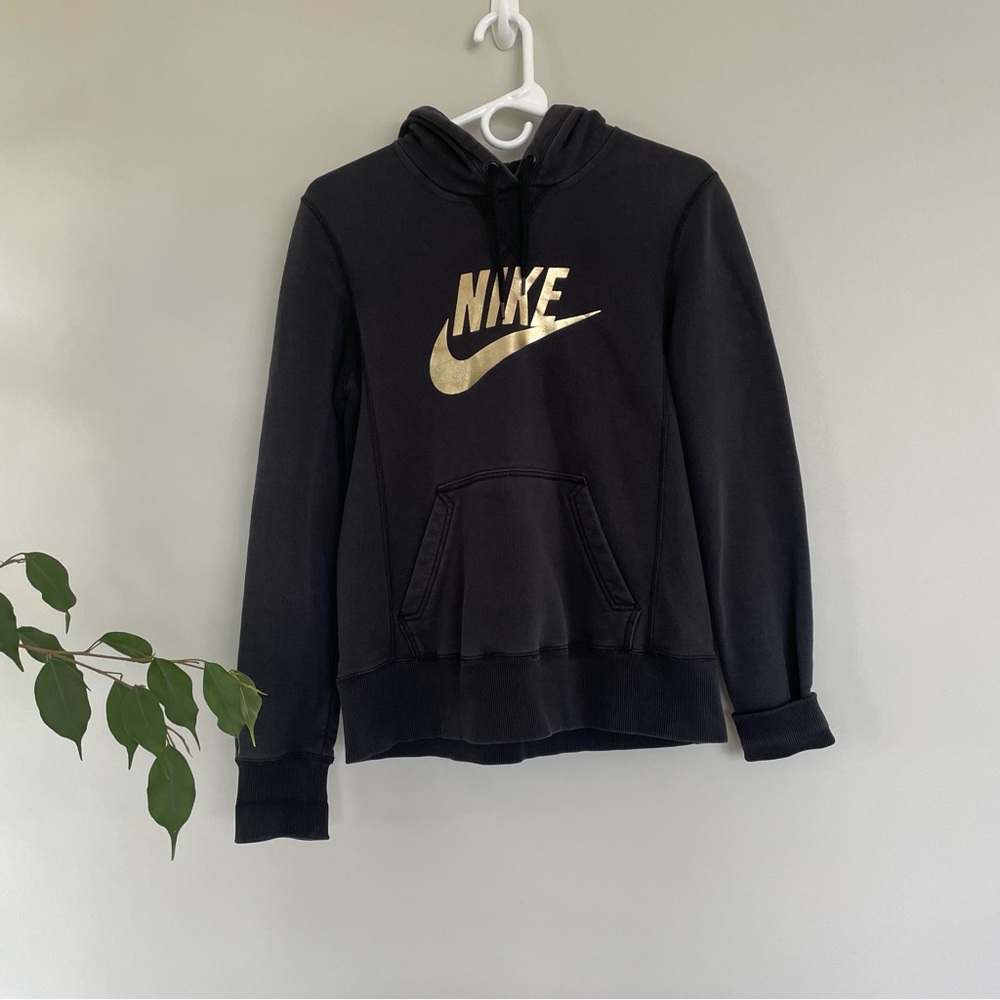 Nike hoodie